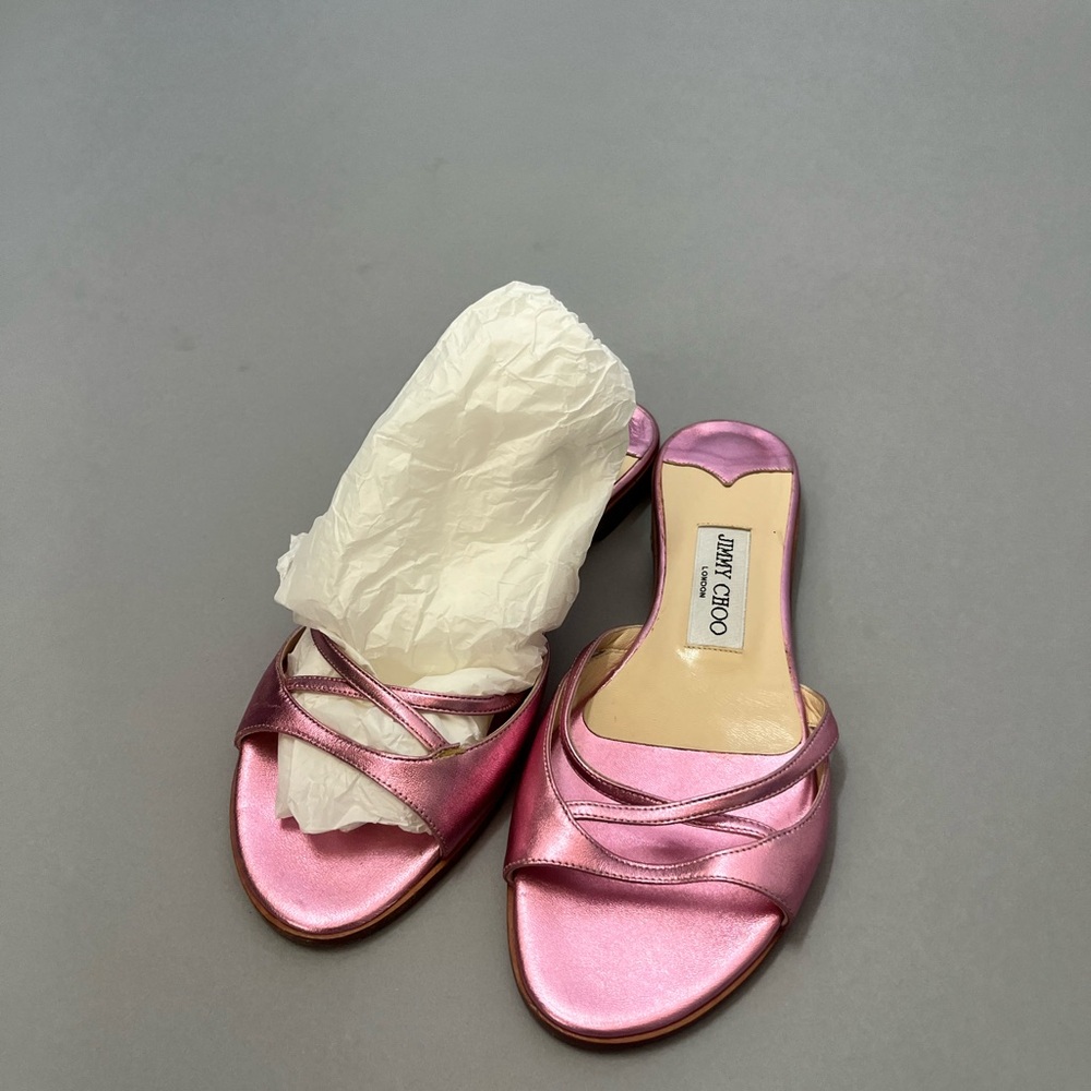 Jimmy Choo Pink Sandals with Elegant Bow Detail